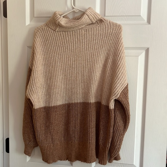 American Eagle oversized knit sweater - Picture 2 of 5